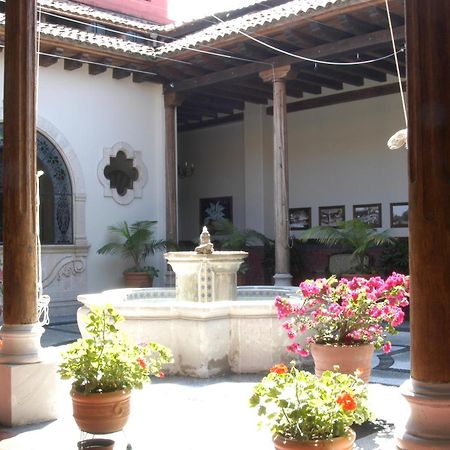 Hotel Mi Solar Centro Uruapan  Bagian luar foto