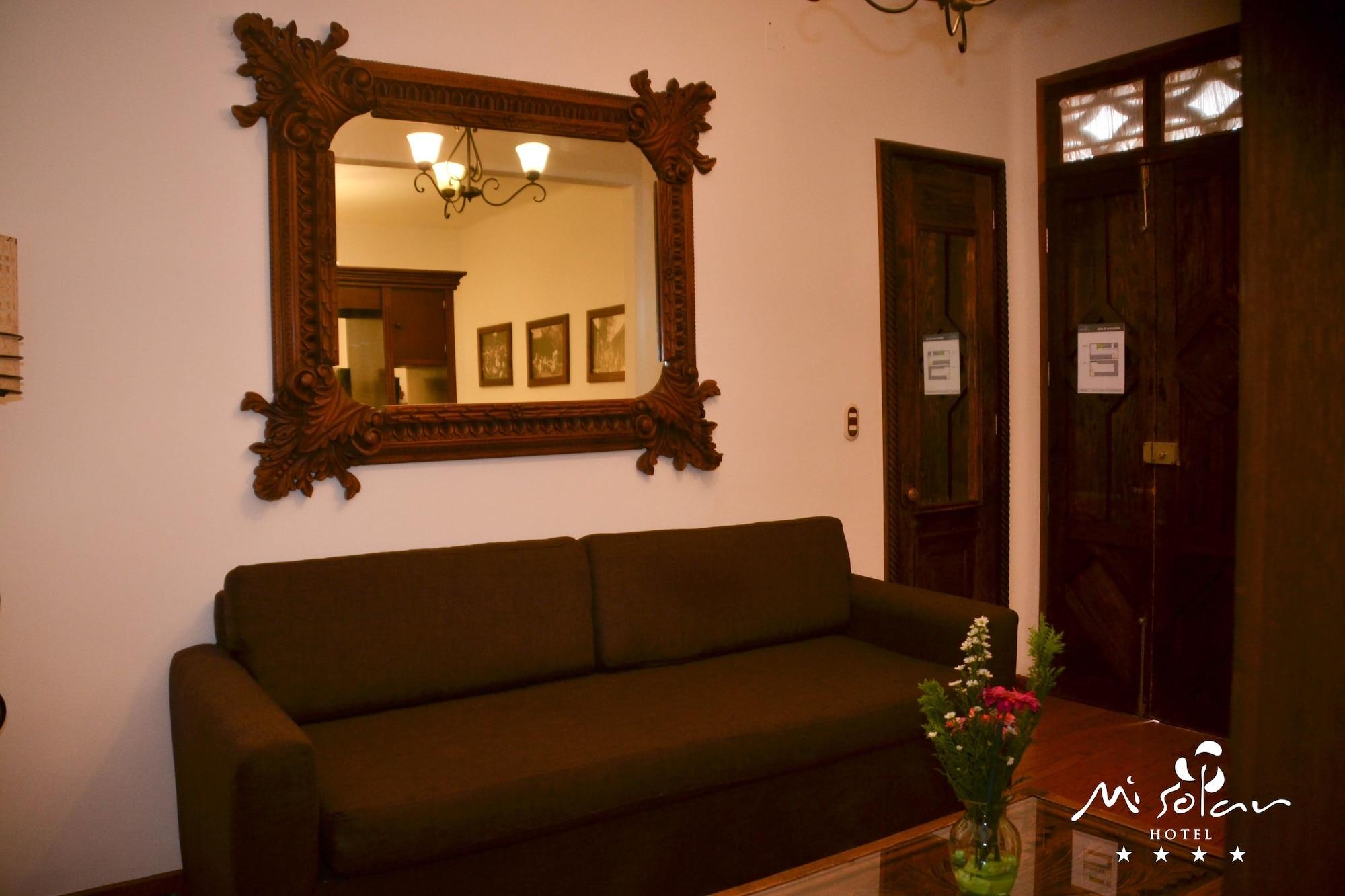 Hotel Mi Solar Centro Uruapan  Bagian luar foto