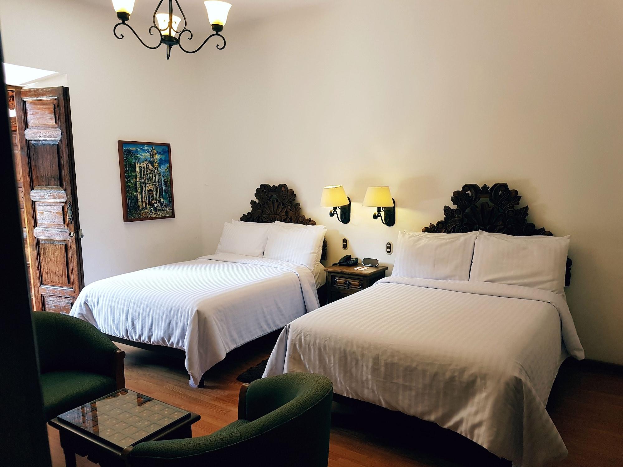 Hotel Mi Solar Centro Uruapan  Bagian luar foto