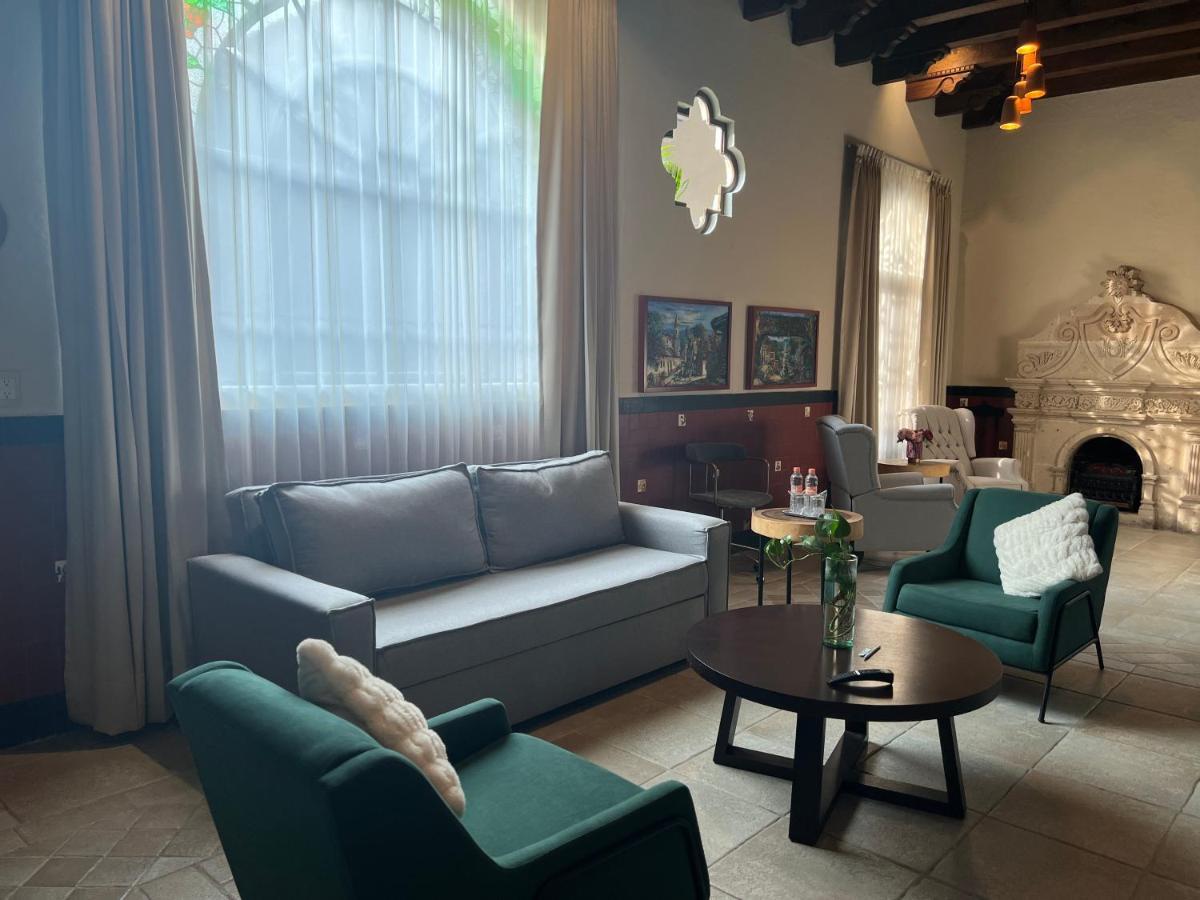 Hotel Mi Solar Centro Uruapan  Bagian luar foto