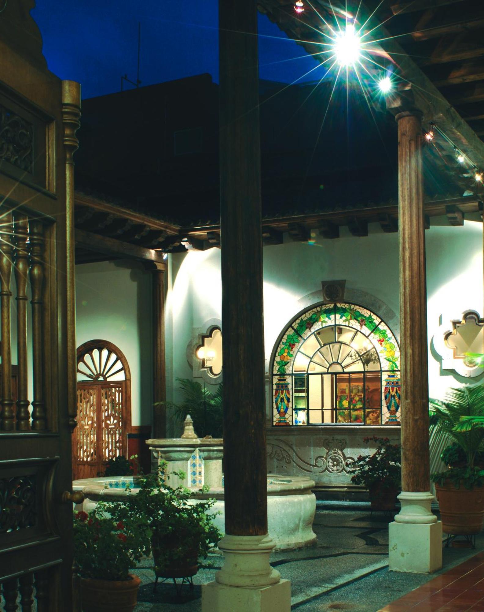 Hotel Mi Solar Centro Uruapan  Bagian luar foto